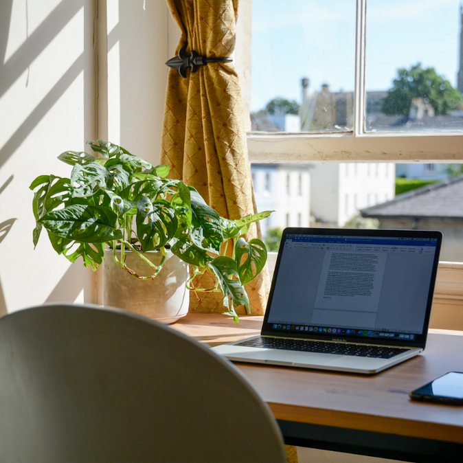 5 Ideas and Tricks to Make Space for a Home Office